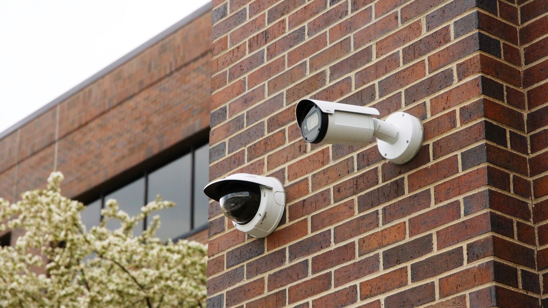 EPS exterior surveillance cameras